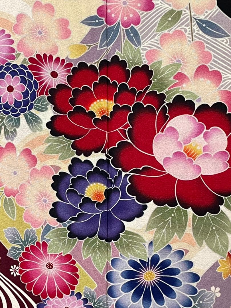 WA-Modern】正絹 京紅型 黒地 振袖7点フルセット - メルカリ