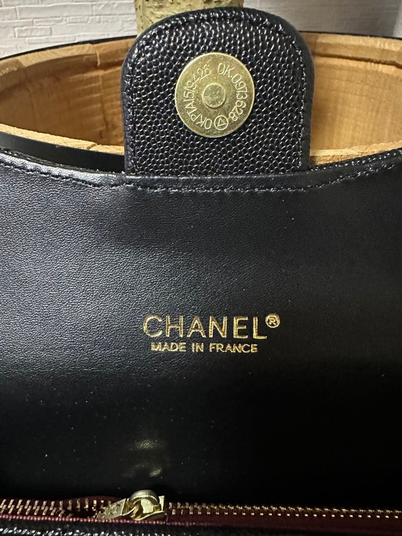 CHANEL ノベルティブラック キルティング 長財布 【可愛いブラック