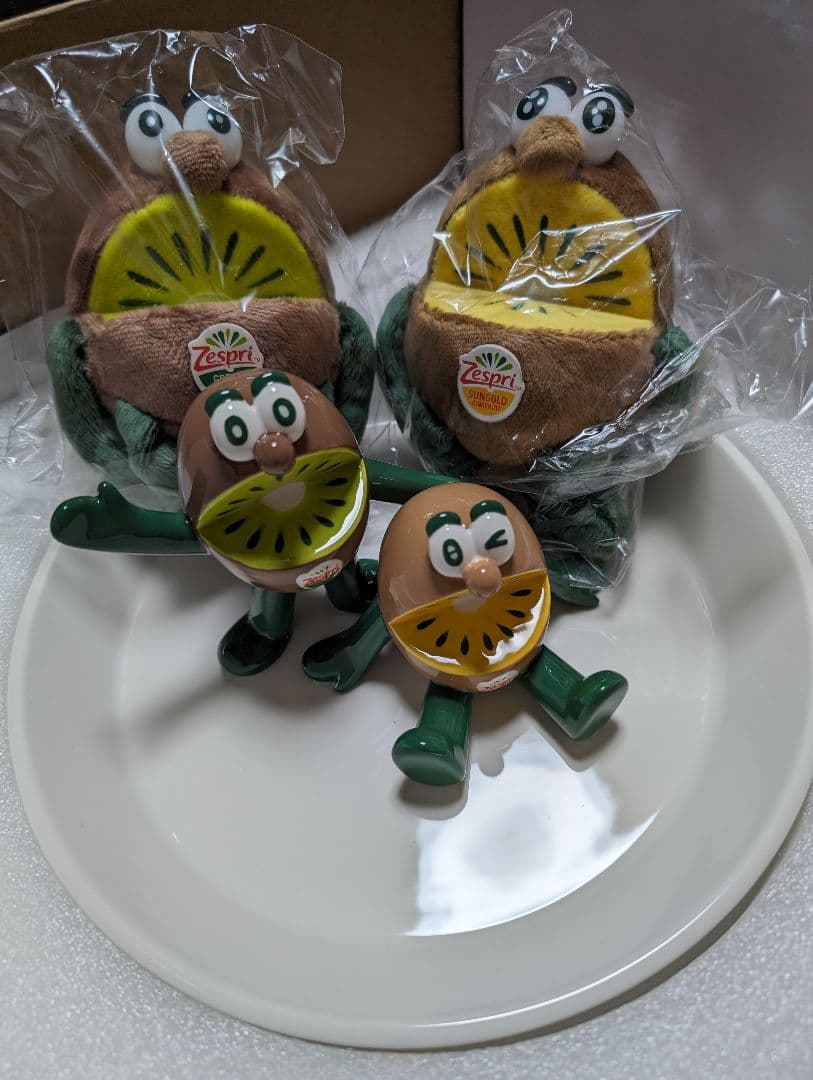 Zespri キウイ ブラザーズ フルーツボウル+ぬいぐるみ 2体セット