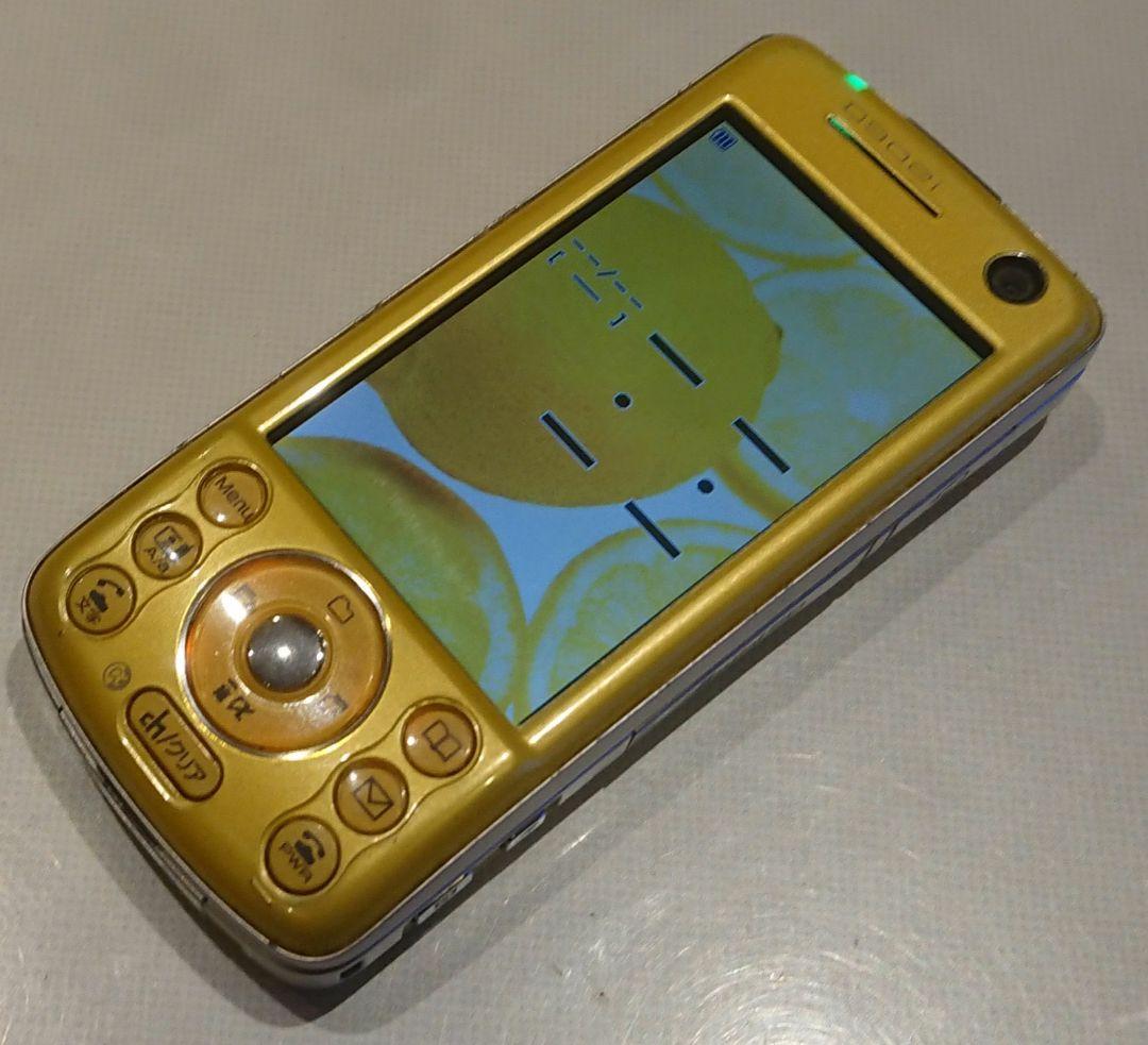 kawaii カワイイ docomoドコモ D902i イエロー ガラケー 携帯 - メルカリ