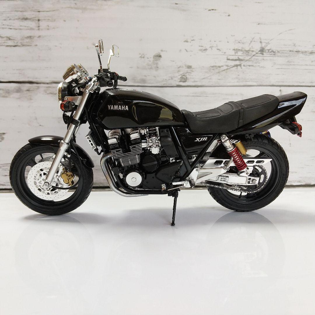 ヤマハ XJR400 プラモデル 完成品 1/12 チタン製マフラー改 - メルカリ