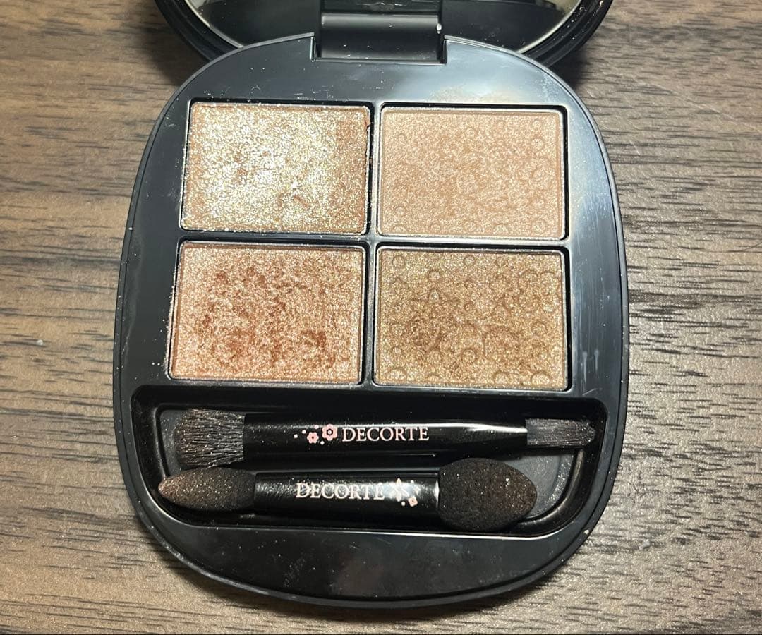 コスメデコルテ アイシャドウ スキンシャドウ デザイニング パレット