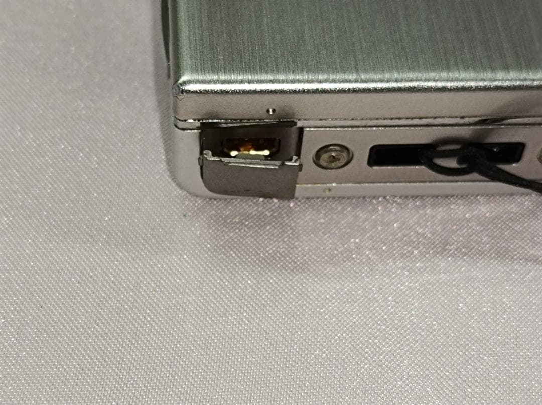 都《CCRFJ》FUJIFILM　FINEPIX　Z200fd　デジタルカメラ