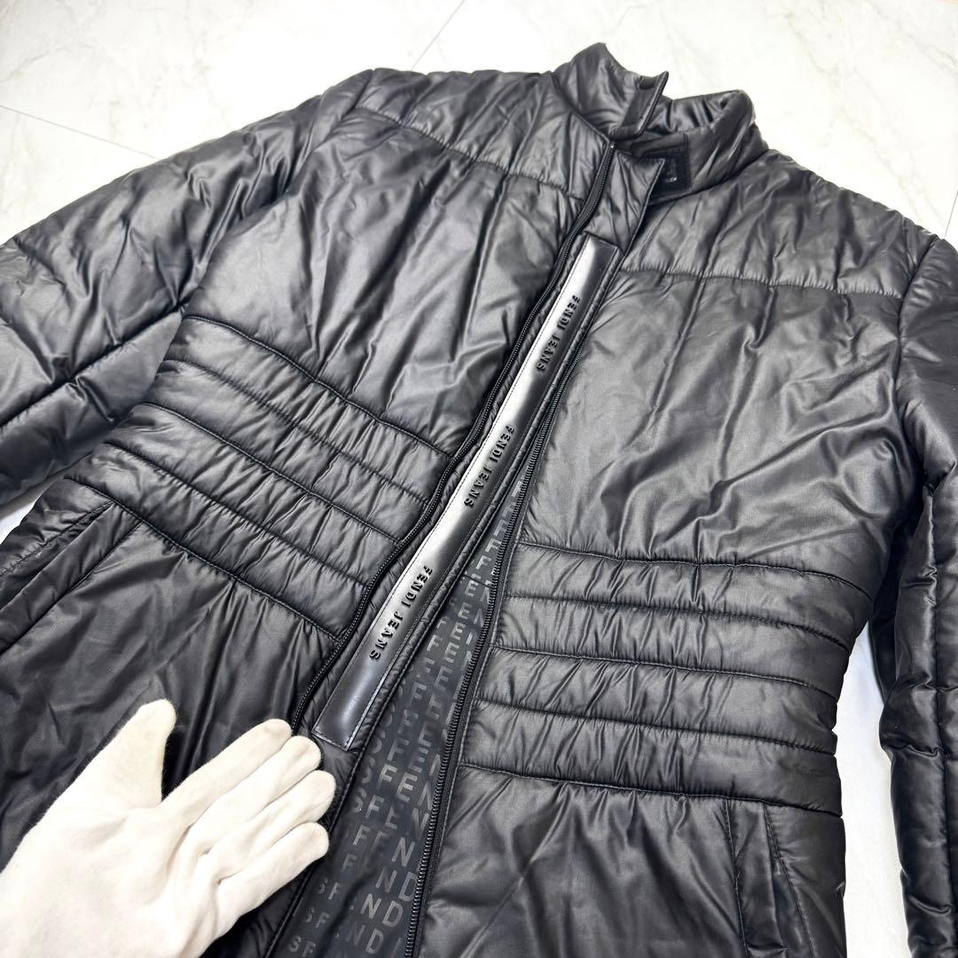 フェンディ ダブルジップ ズッカ ラバーロゴ 中綿 ロングコート 黒 総