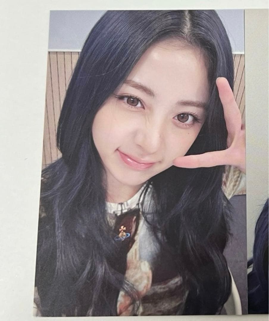 ルセラフィム ユンジン CRAZY thunder party トレカ A - メルカリ