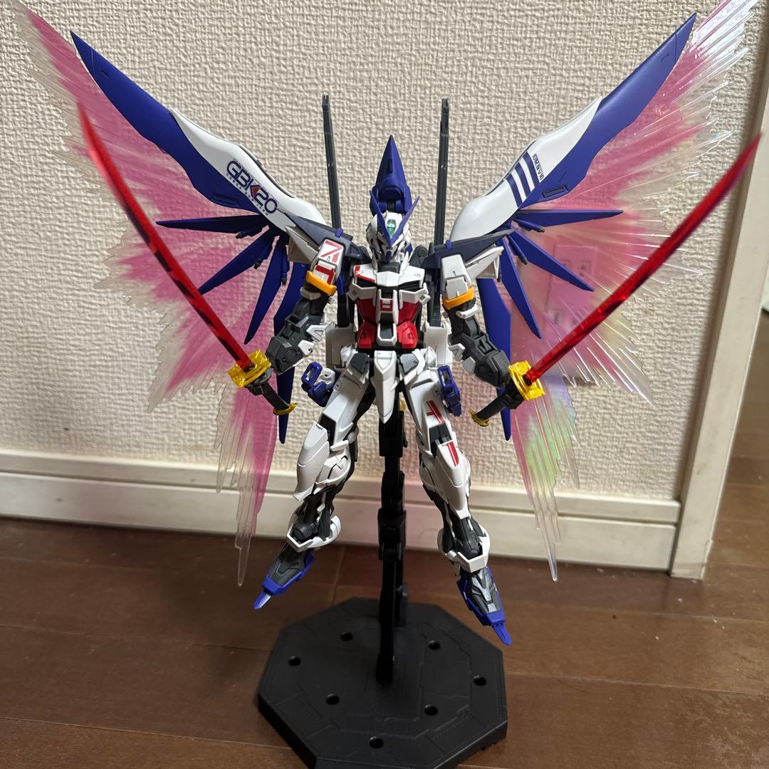 MG 韓国ガンダムベース 20周年限定モデル ガンダムアストレイ 組み立て