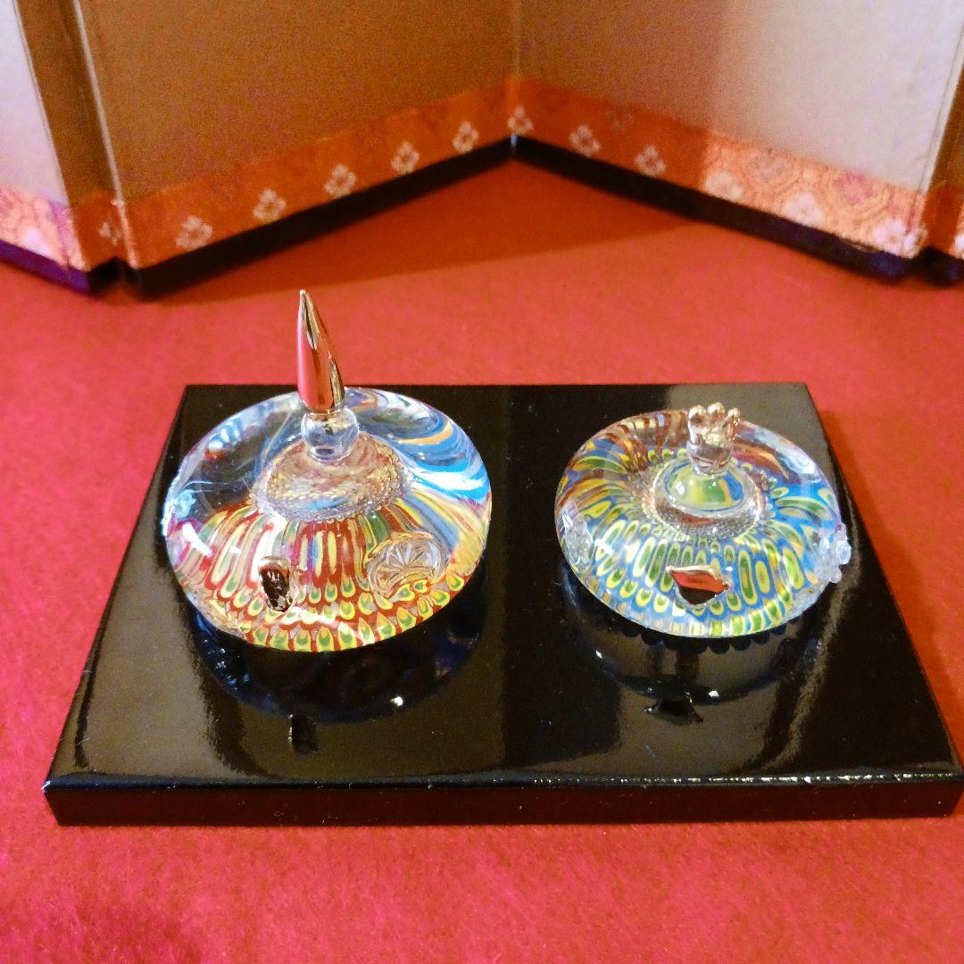 ガラス製 雛人形 ひな祭り ベネチアンガラスペーパーウェイト 楽天市場】作家 清水柾 ガラス 雛人形 咲果 金敷台付き 箱入り ガラス