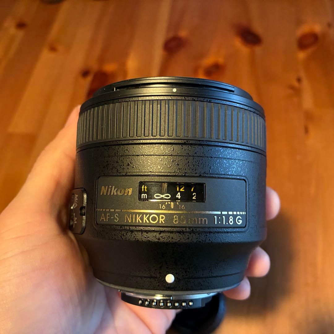 Nikon AF-S NIKKOR 85mm 1.8G レンズ
