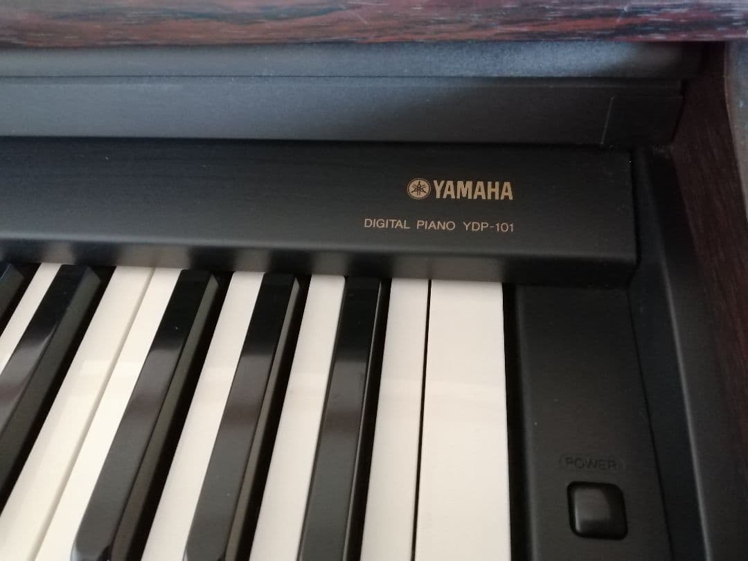 ヤマハ 電子ピアノ YDP-101 椅子付 ※直接引き取り希望 - メルカリ