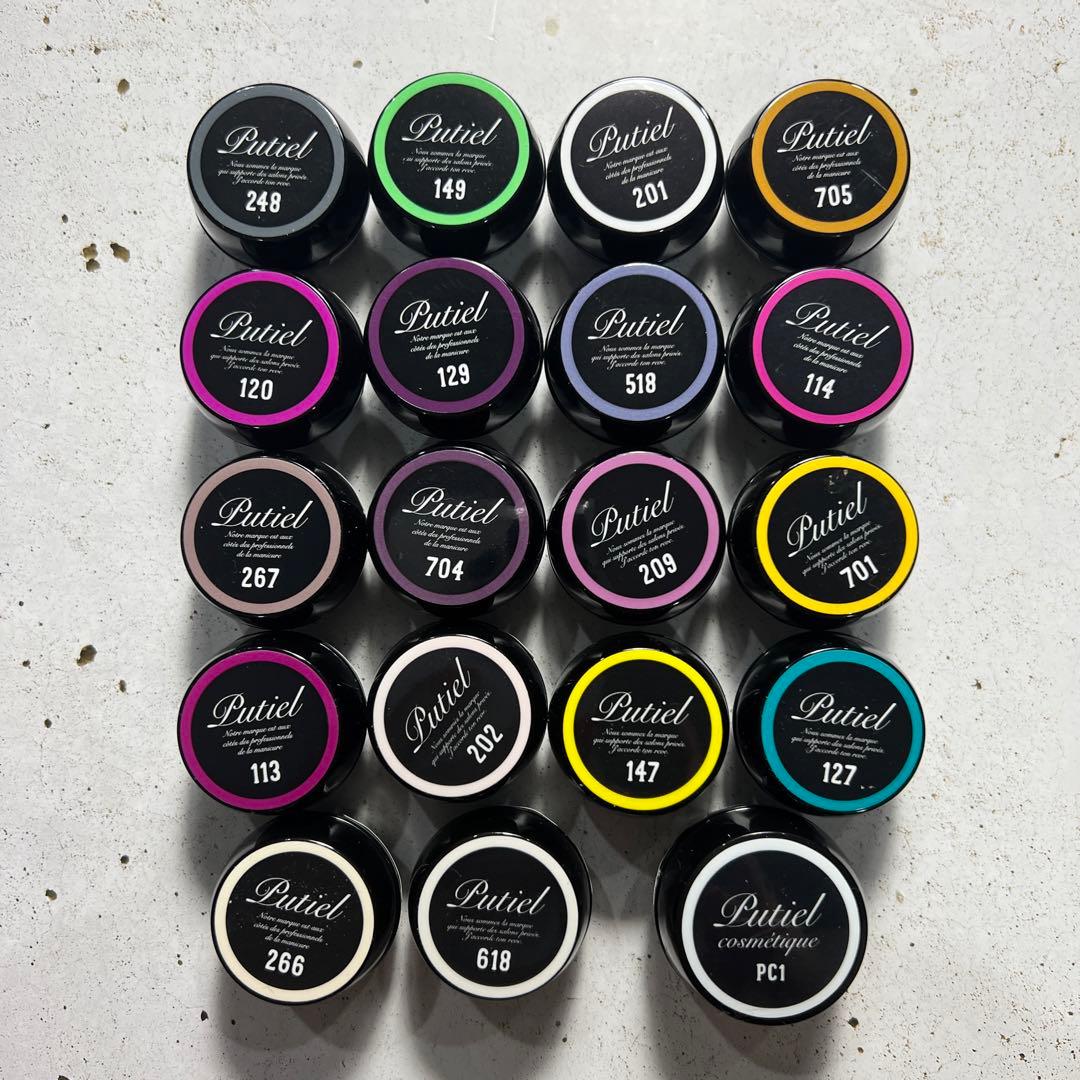 新品　プティール　カラージェル 2g18個　3g1個　新品未開封 プティール カラージェル 2g18個 3g1個 新品未開封の通販はau PAY