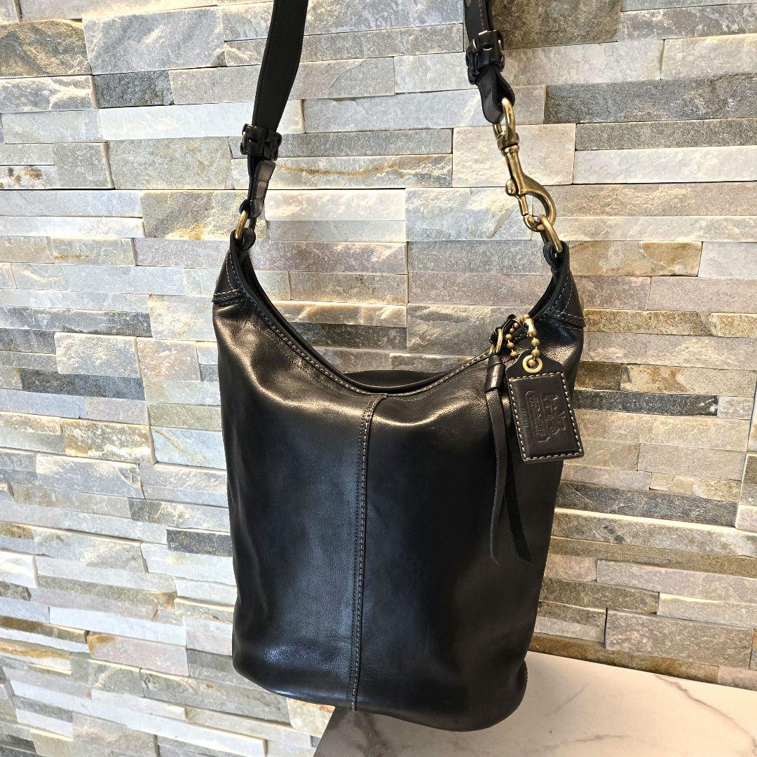 COACH オールド コーチ　ダッフル　ショルダーバッグ　バケツ型　レザー　黒 オールドCOACH 本革バケツ型ダッフルバッグ 黒