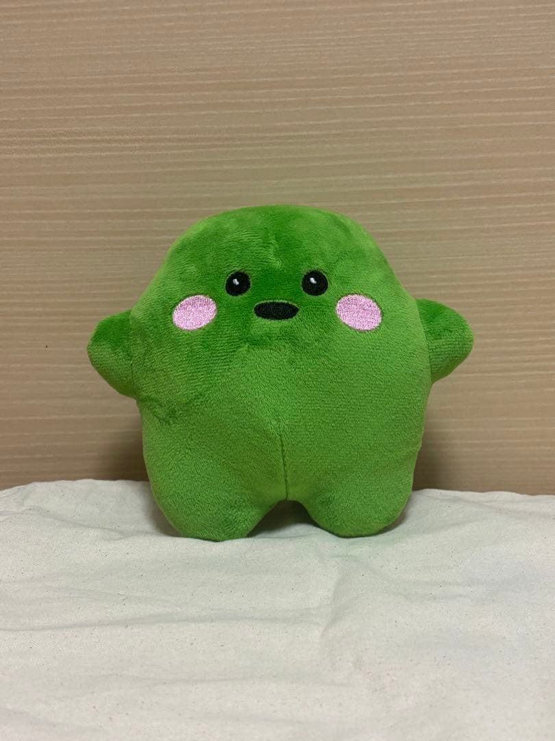 万博 ドイツ館 サーキュラー ぬいぐるみ緑 大 - メルカリ