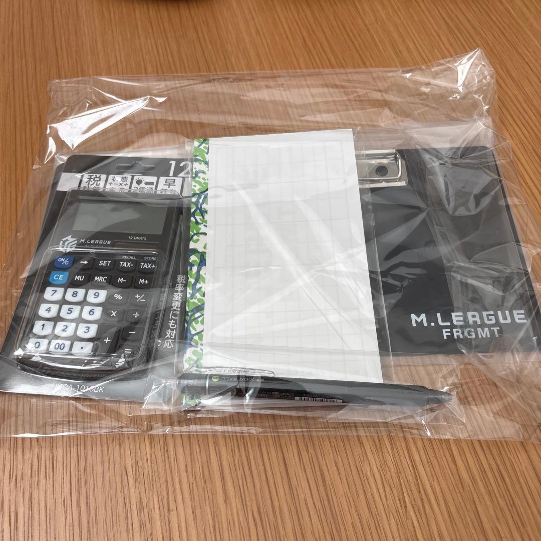 10人用LEDポーカーテーブル スマートフォン充電用USBポート付き