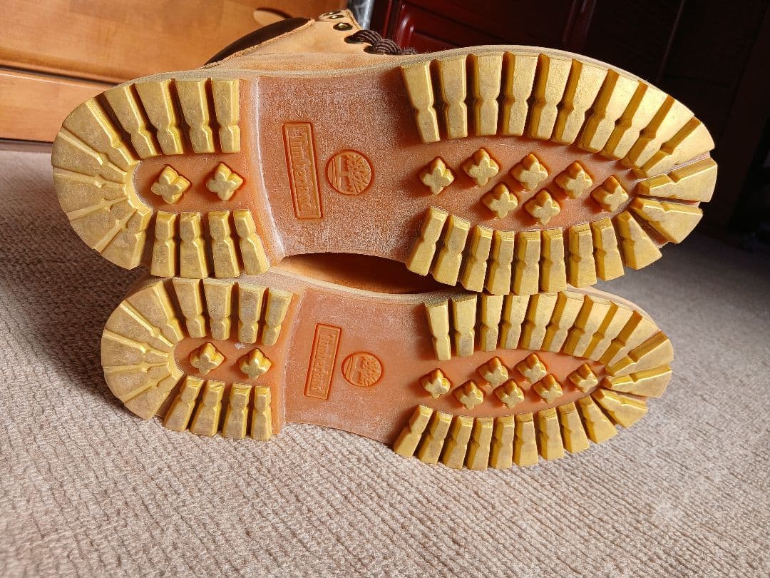 Timberland ベージュ スエード ハイカットブーツ