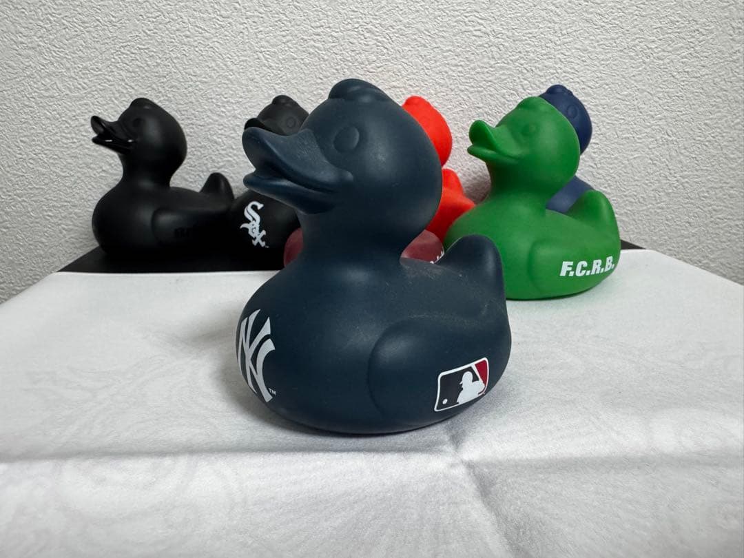 F.C.Real Bristol FCRB ラバーダック 7個セット MLB