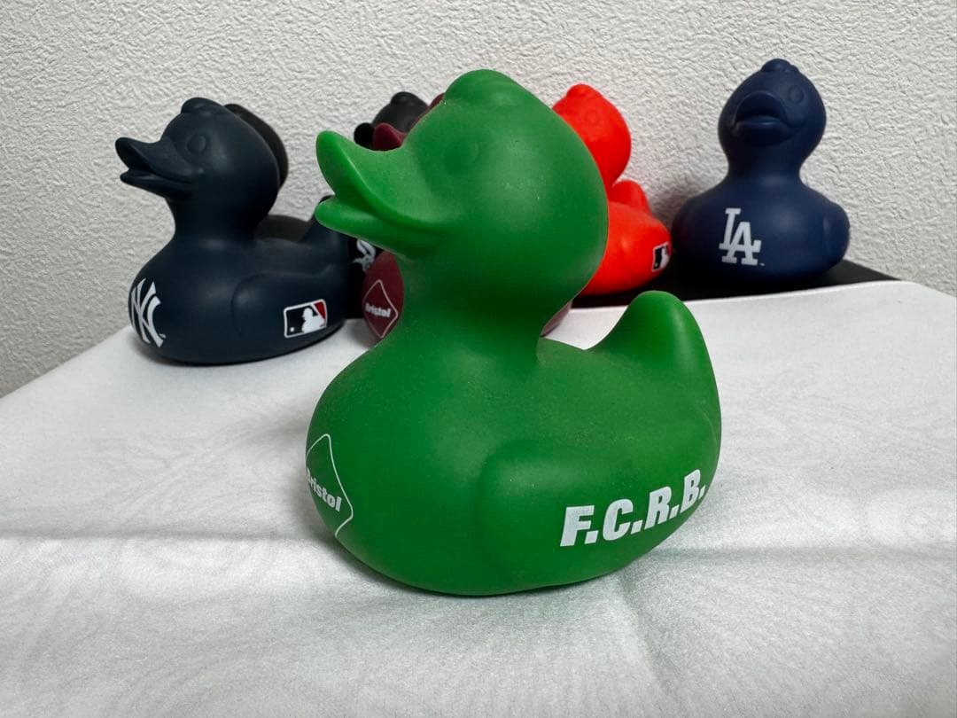 F.C.Real Bristol FCRB ラバーダック 7個セット MLB