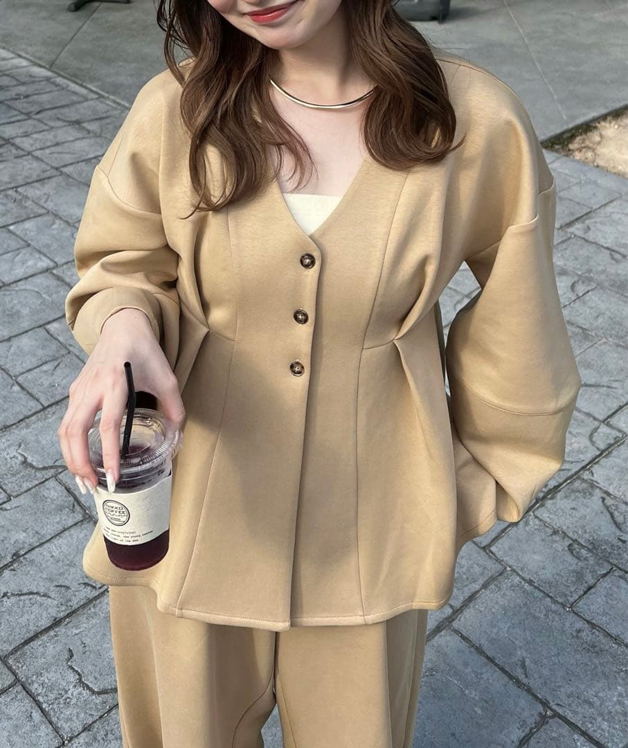 完売品】OLUN コクーンペプラムカーディガン Mサイズ ベージュ きり