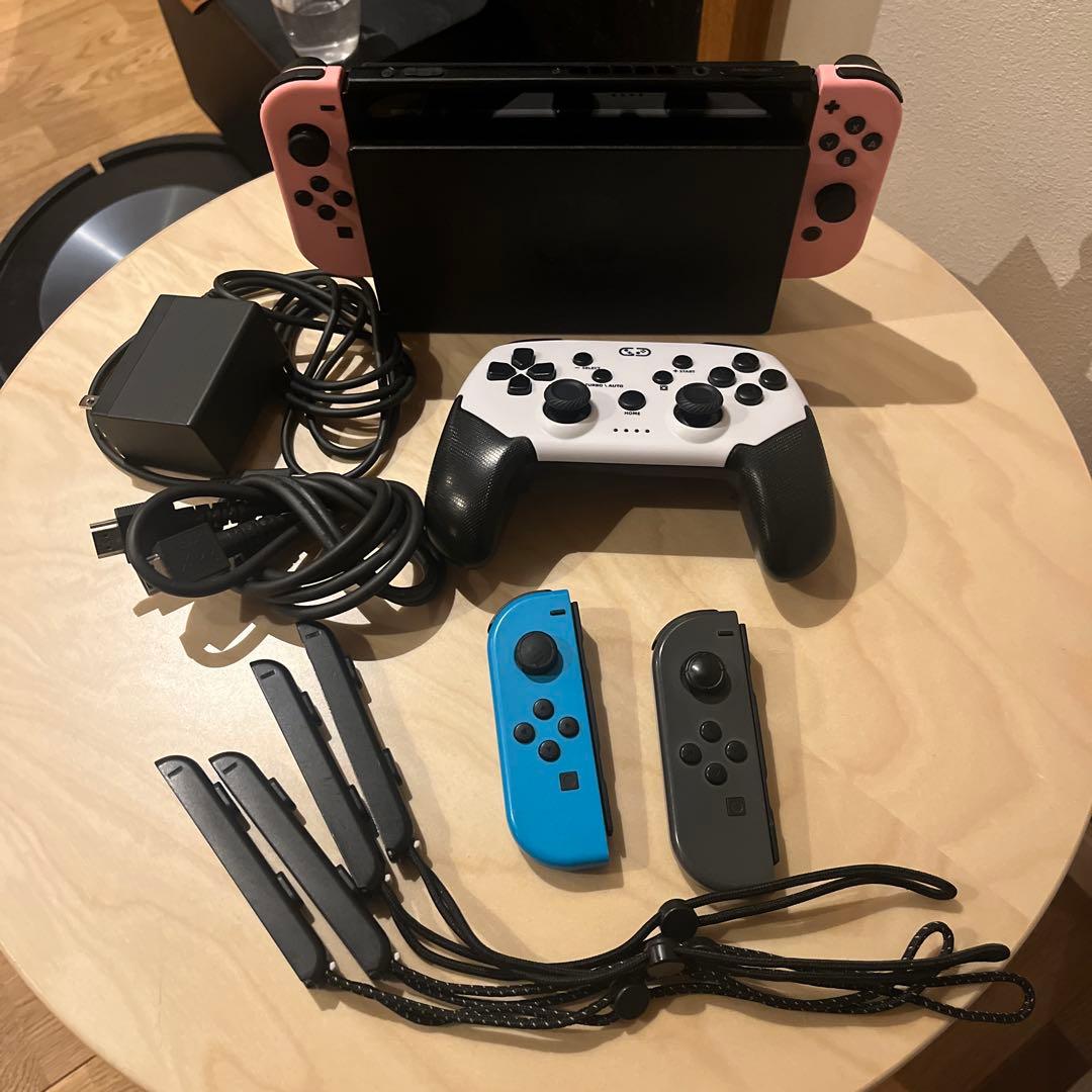 Switch本体 2020年/ピンクジョイコン2025 /コントローラー Switch本体 2020年/ピンクジョイコン2025 /コントローラー Nintendo