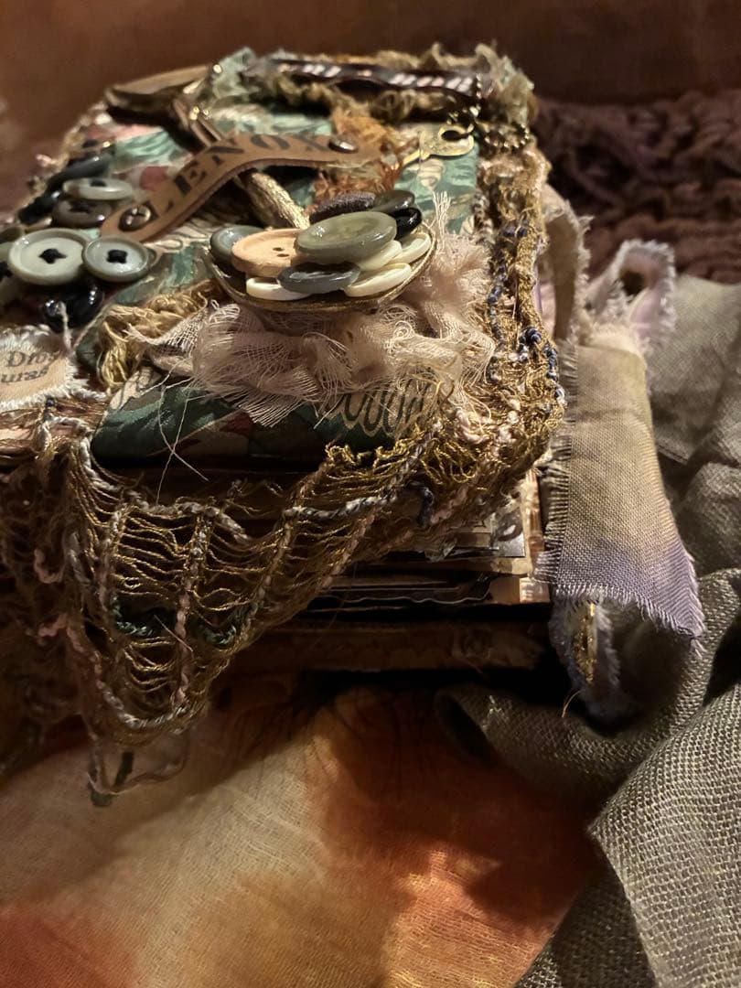 古道具や古切手、古い物ジャンクジャーナル ティムホルツ グリーン