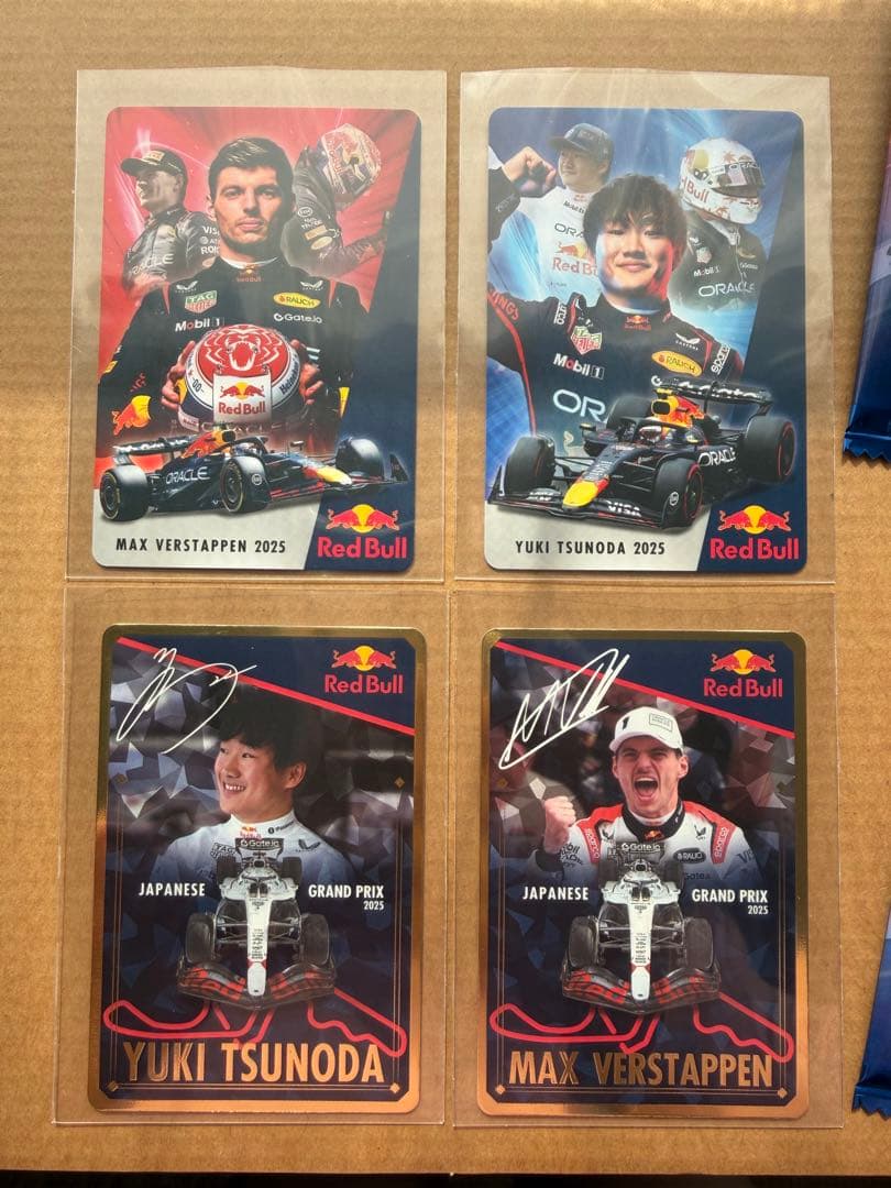 即日発送 F1 レッドブル フェルスタッペン 角田裕毅 カード 4枚 セット