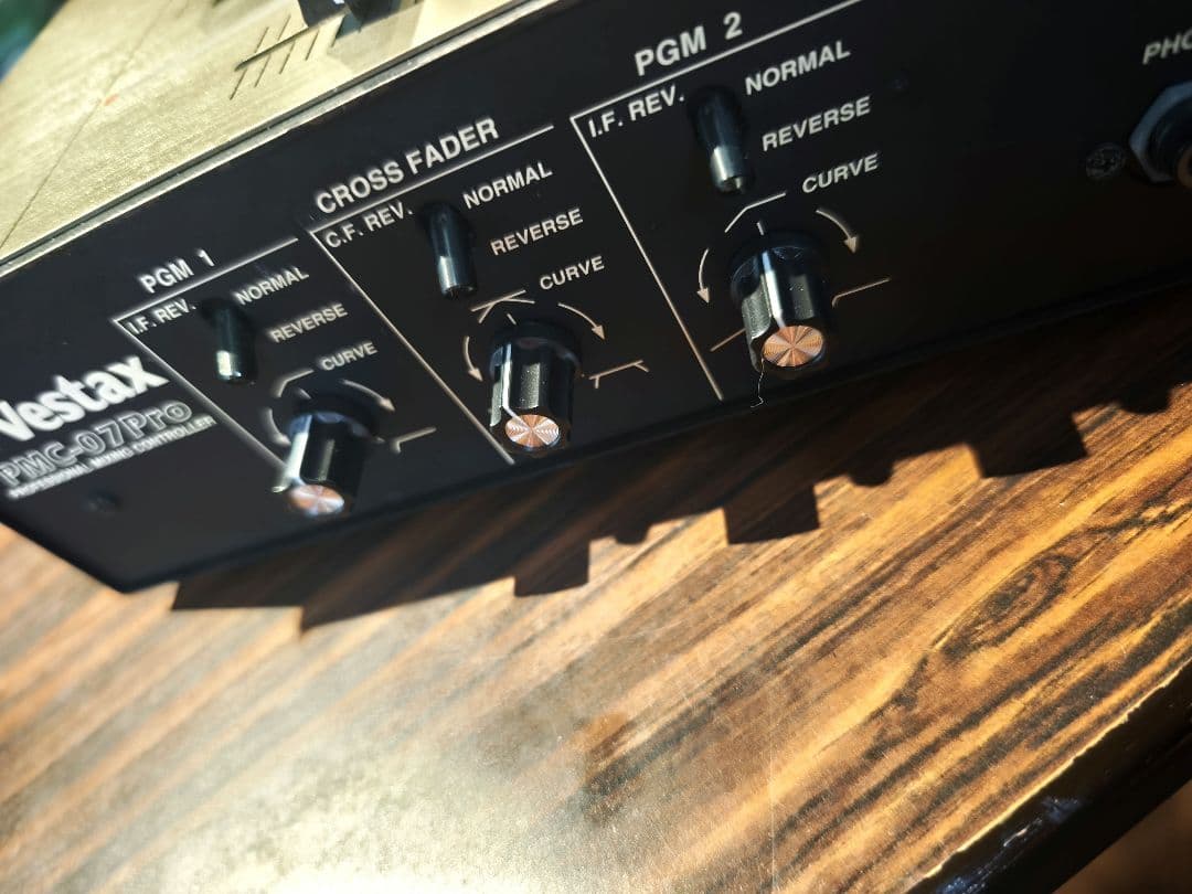 Vestax PMC-07Pro LEDブルーカスタム つまみ•ノブ交換 中古 - メルカリ