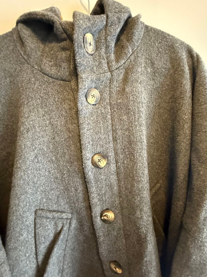 Vivienne Westwood アングロマニアポンチョフードコート - メルカリ