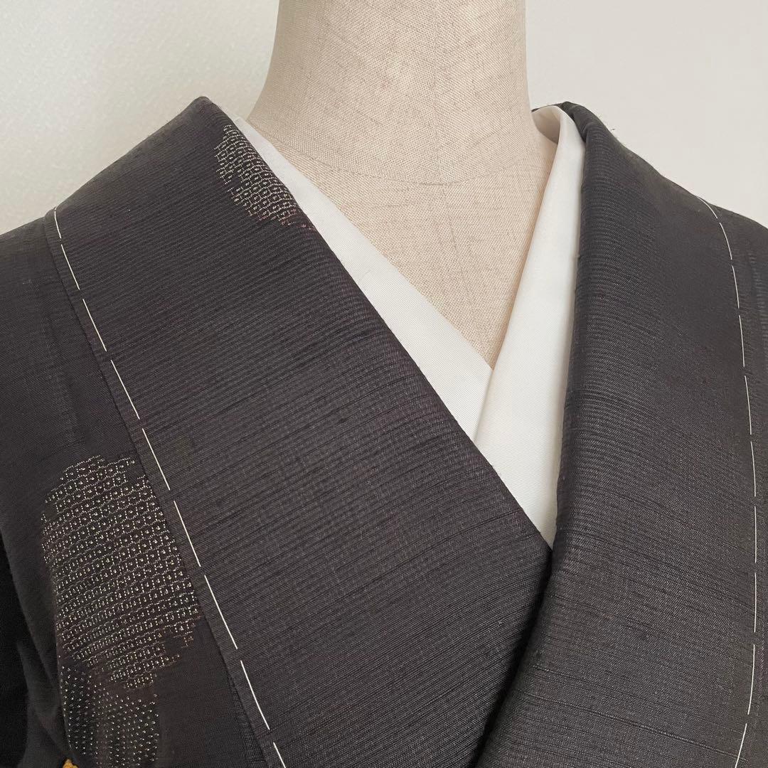 しつけ付き 雪輪飛び柄小紋 100亀甲絣十日町紬 - メルカリ