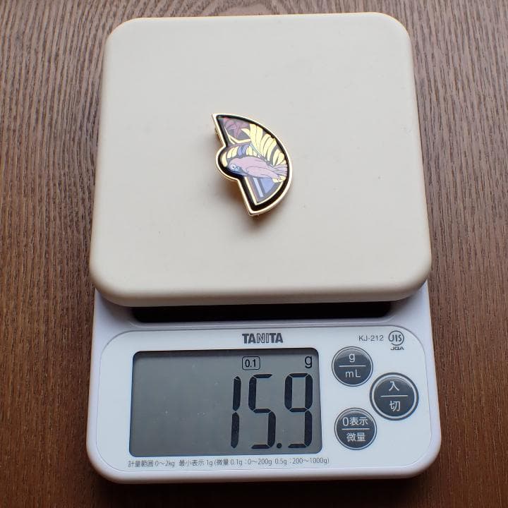 MICHAELA FREY ピンク系のオウム 鳥 ブローチ ミカエラフレイ