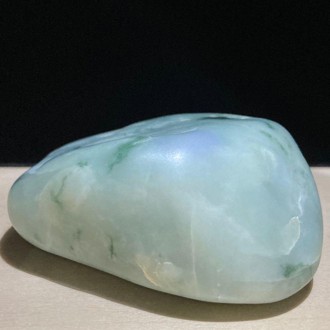 【専用品】糸魚川翡翠　氷質 翡翠　ラベンダー入り　原石　174.8ｇ