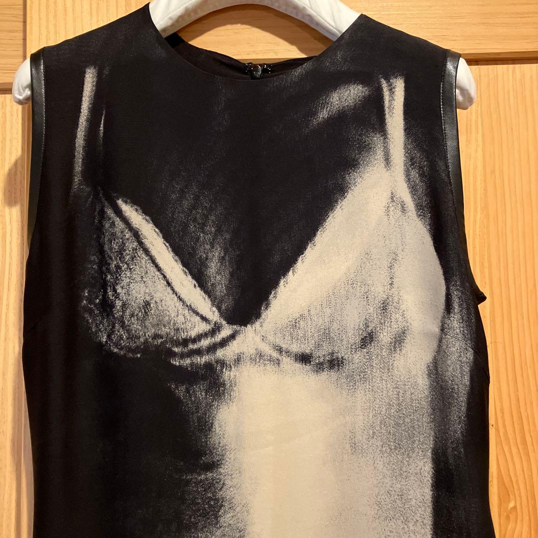 マックィーン　騙し絵ランジェリー？