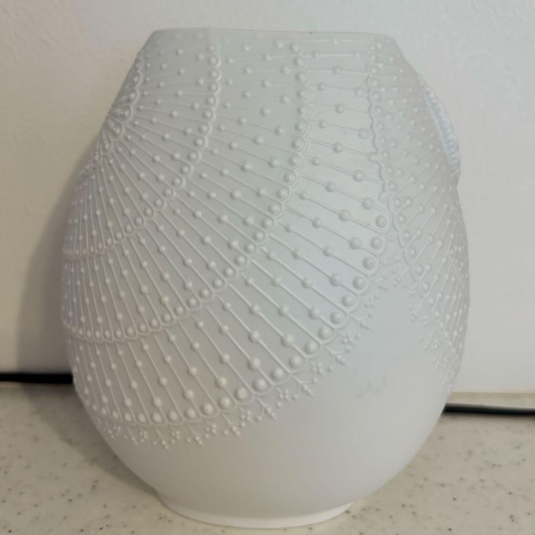 Kaiser Porzellan 花瓶・フラワーベース - メルカリ