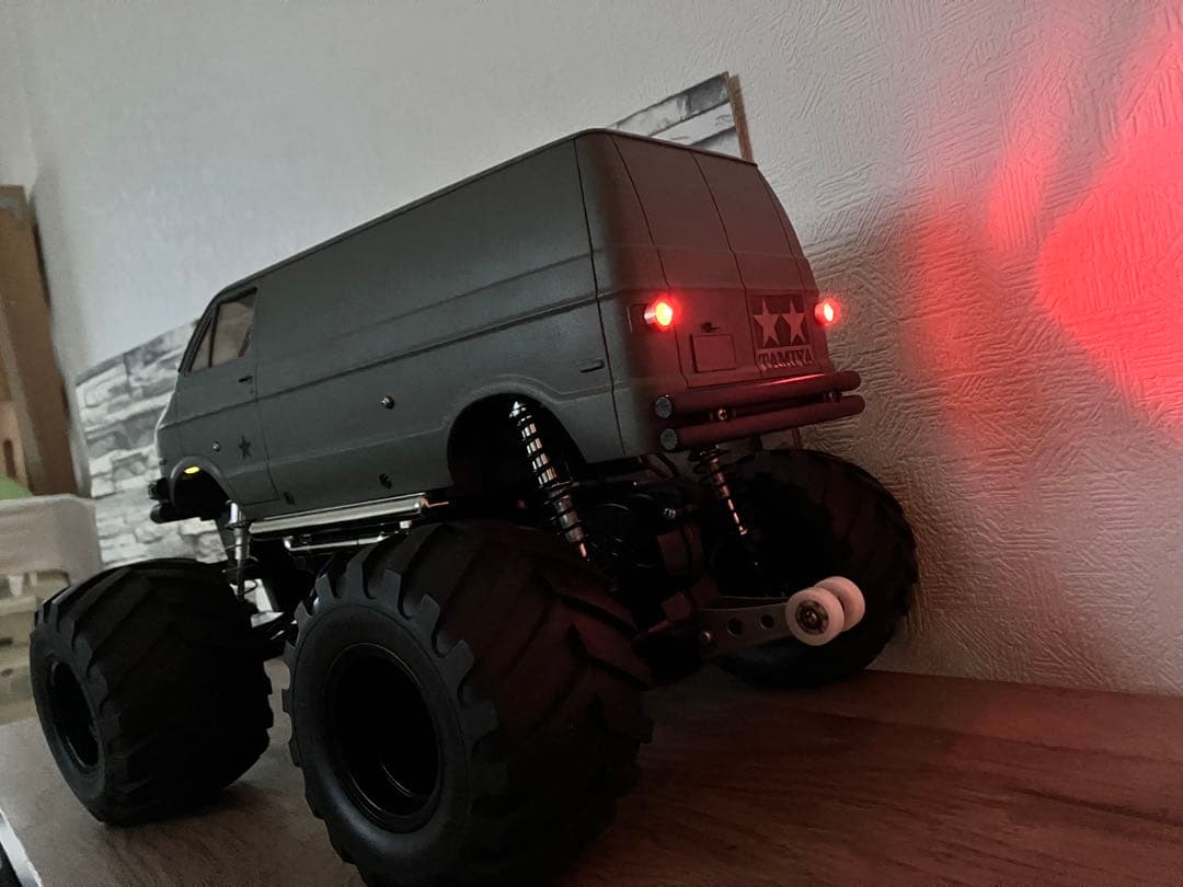 TAMIYA ランチボックス 遊び心ミリタリー風 CW-01シャーシ