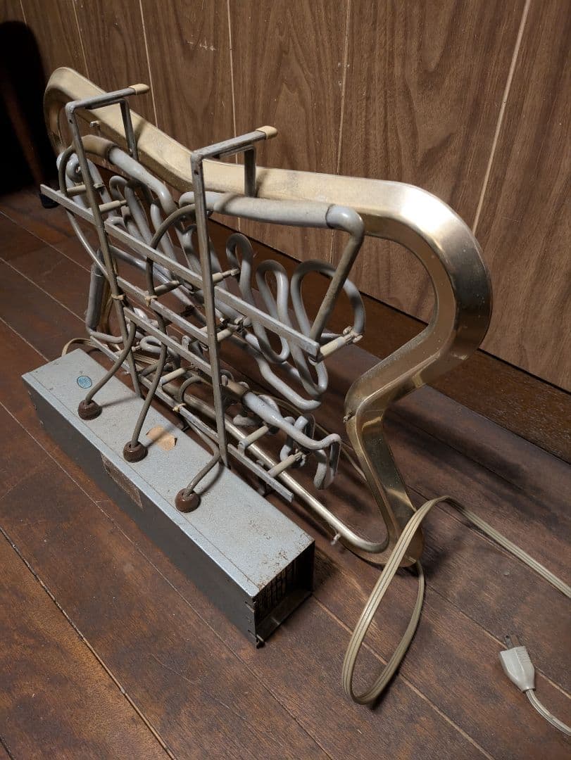 C*!様 70s ネオンサイン Miller ビール neon sign bee - メルカリ