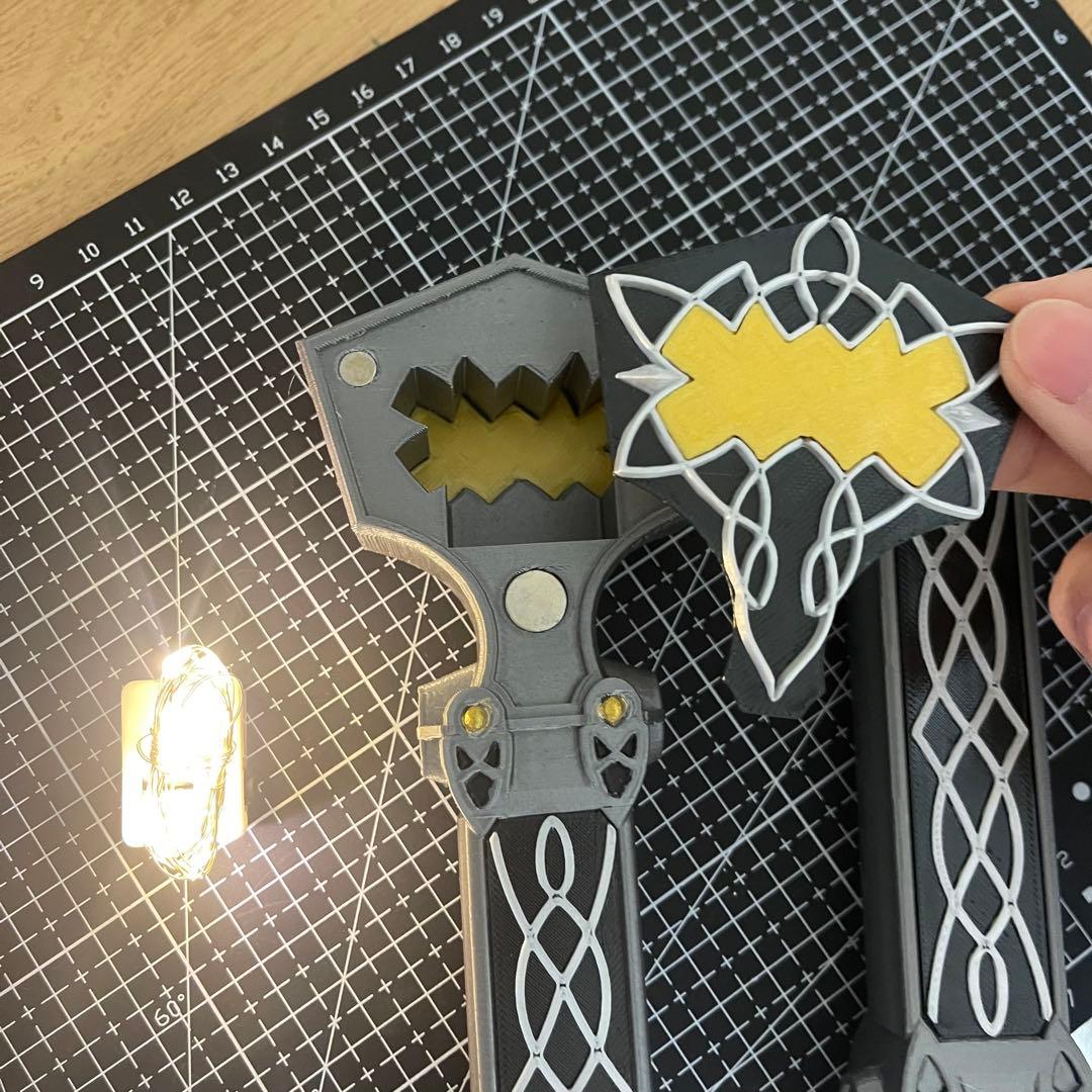 仮面ライダーガヴ ジープ・ストマック コスプレ道具 オーダー - メルカリ