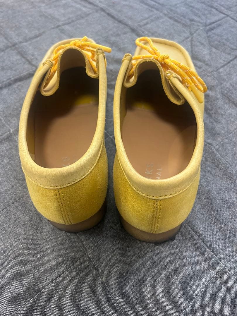 Clarks ORIGINALS ワラビー イエロー スエード 26.5cm