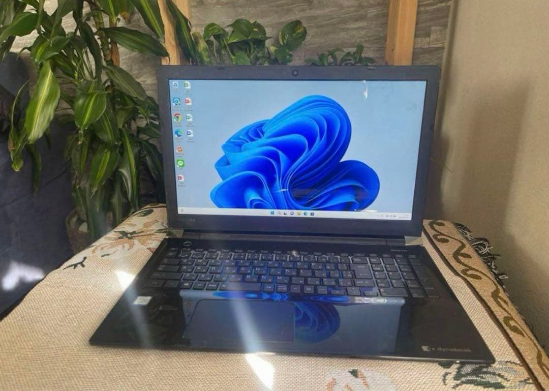 東芝 設定済みノートパソコン【高年式・大容量1TB・カメラ搭載】★即使用可能！ TOSHIBA（東芝） DynaBook Core-i5 メモリ 8GB SSD 256GB