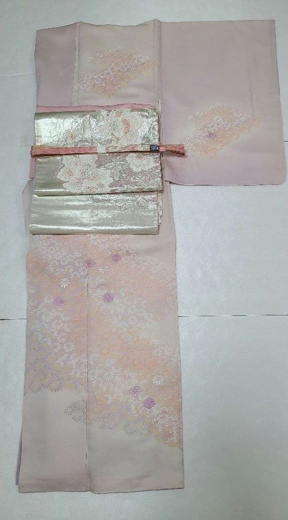 正絹　訪問着　4点セット　お宮参り　七五三　卒業式　入学式　美品 着物 レンタル 訪問着 正絹 フルセット 藤色 紫 おしゃれ 上品 大人っ