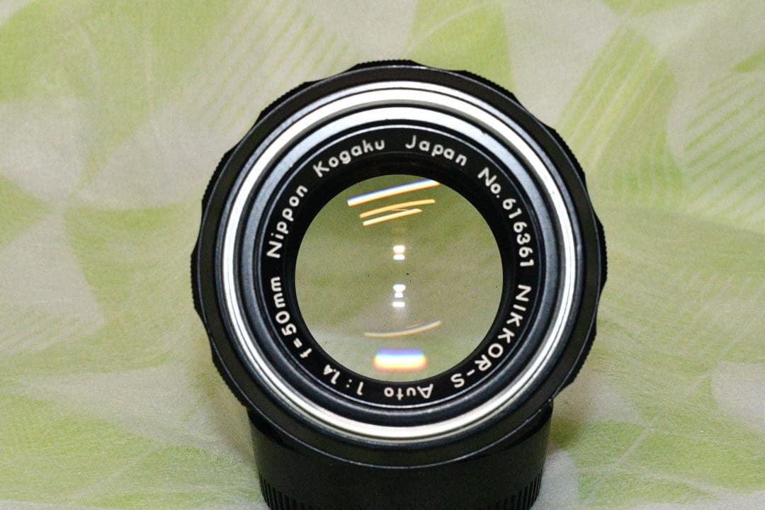 《美品・動作品》 Nikon FE + 標準レンズ付きフィルムカメラ　a0344