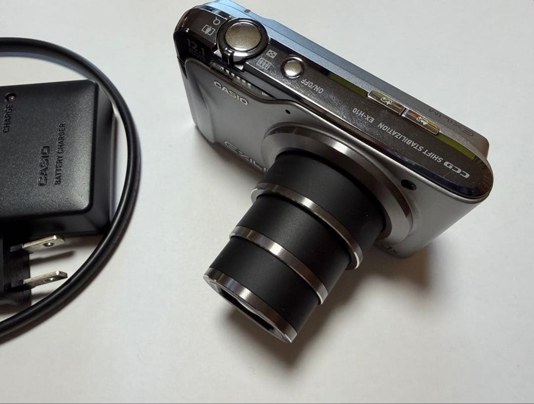 CASIO EXILIM デジタルカメラ 10倍ズーム EX-H10 Casio Exilim EX-H10 review: Casio Exilim EX-H10 - CNET