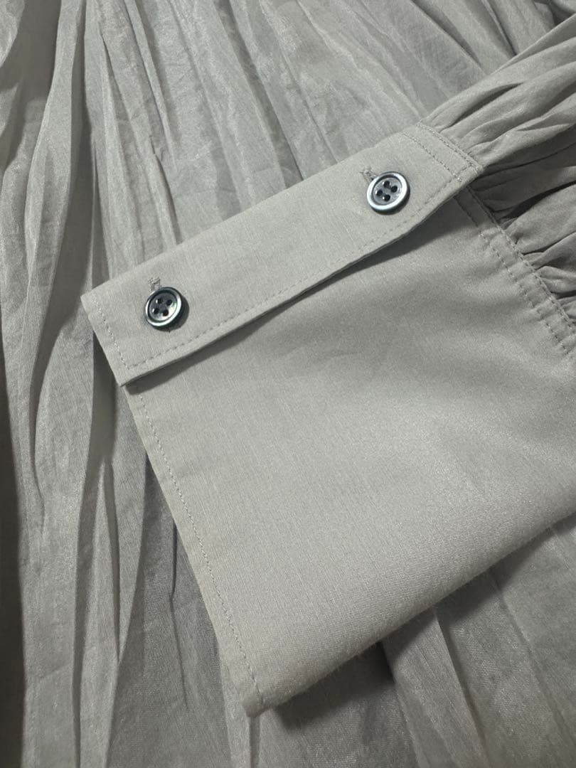 Whim Gazettコットンシルクテシボリブラウス - メルカリ