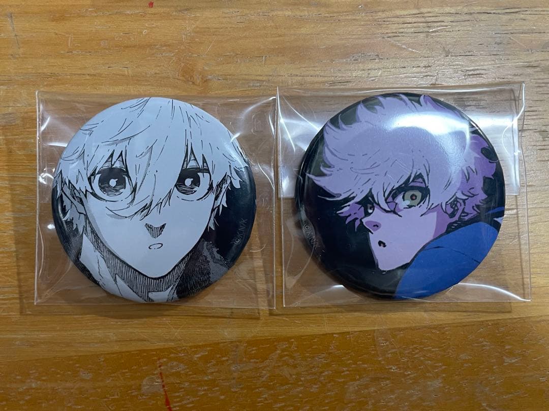 ブルーロック 凪誠士郎 缶バッチ ブルロ展 - メルカリ