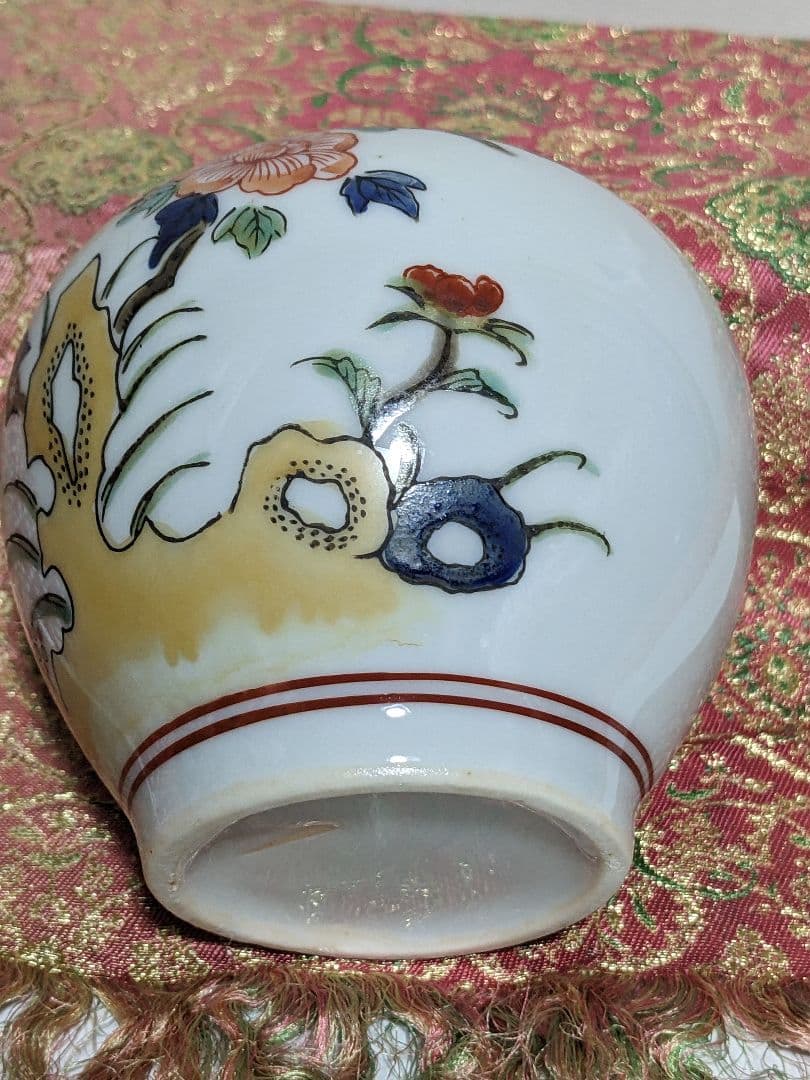 ♢11代酒井田柿右衛門 岩牡丹文様壺小壺 明治時代