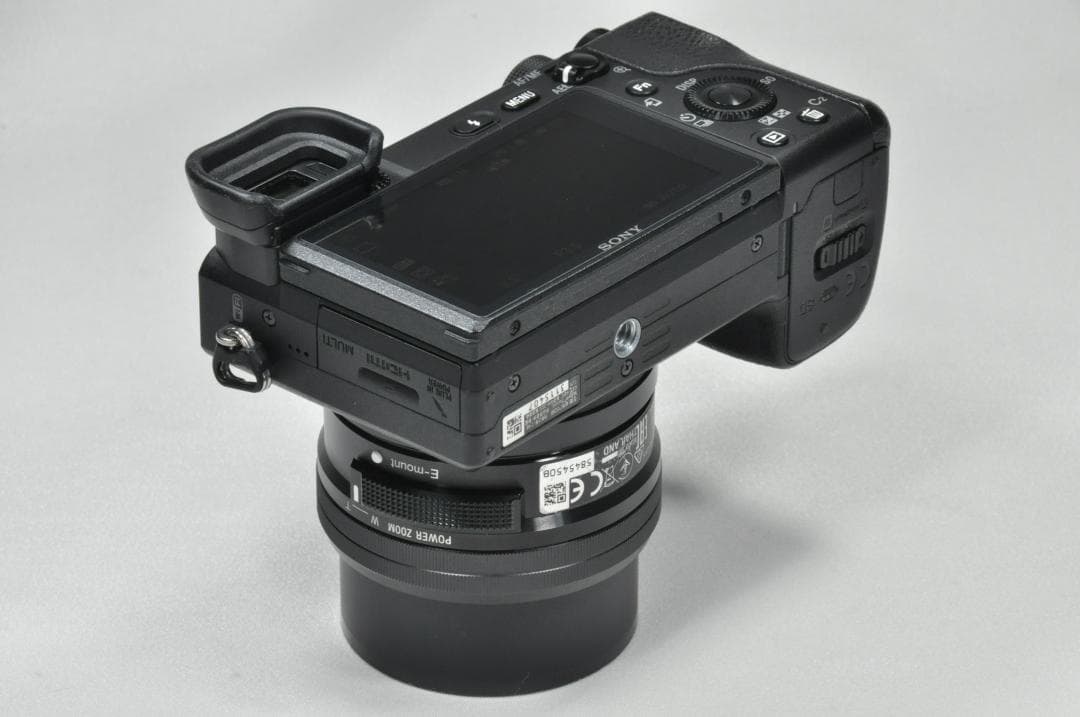 ソニー　α6400　美品　PZ16-50/3,5-5,6