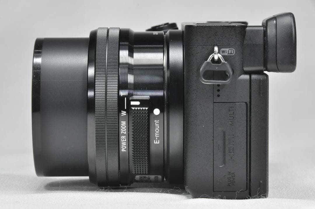 ソニー　α6400　美品　PZ16-50/3,5-5,6