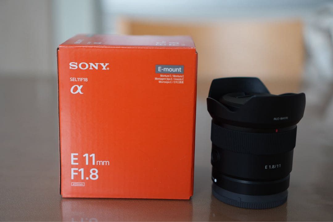 SONY E 11mm F1.8 単焦点レンズ E 11mm F1.8 | デジタル一眼カメラα（アルファ） | ソニー