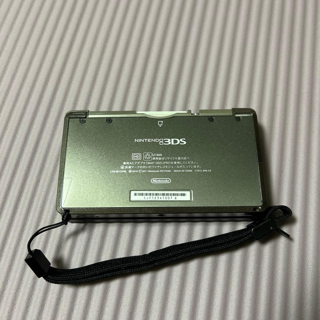 Nintendo 3DS 本体 動作確認済 マリオカート7付き 充電器付き 黒