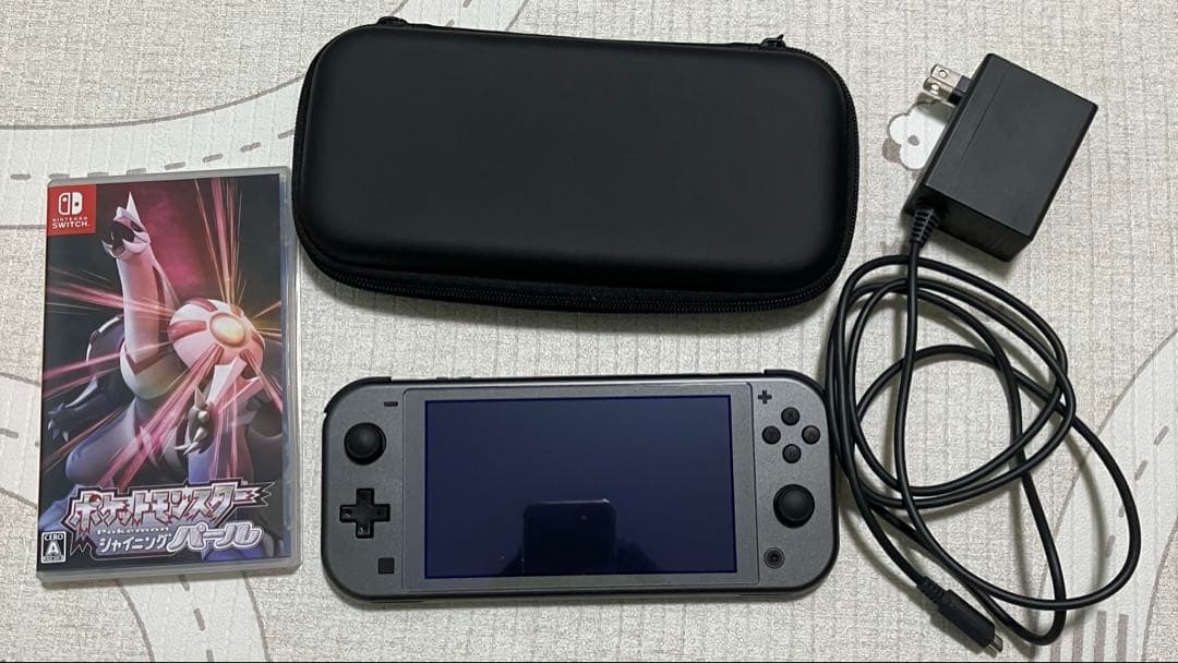 パイなっぽ！Nintendo Switch Lite ポケモンデザイン 任天堂、伝説のポケモンのデザインの「Nintendo Switch Lite ザシアン