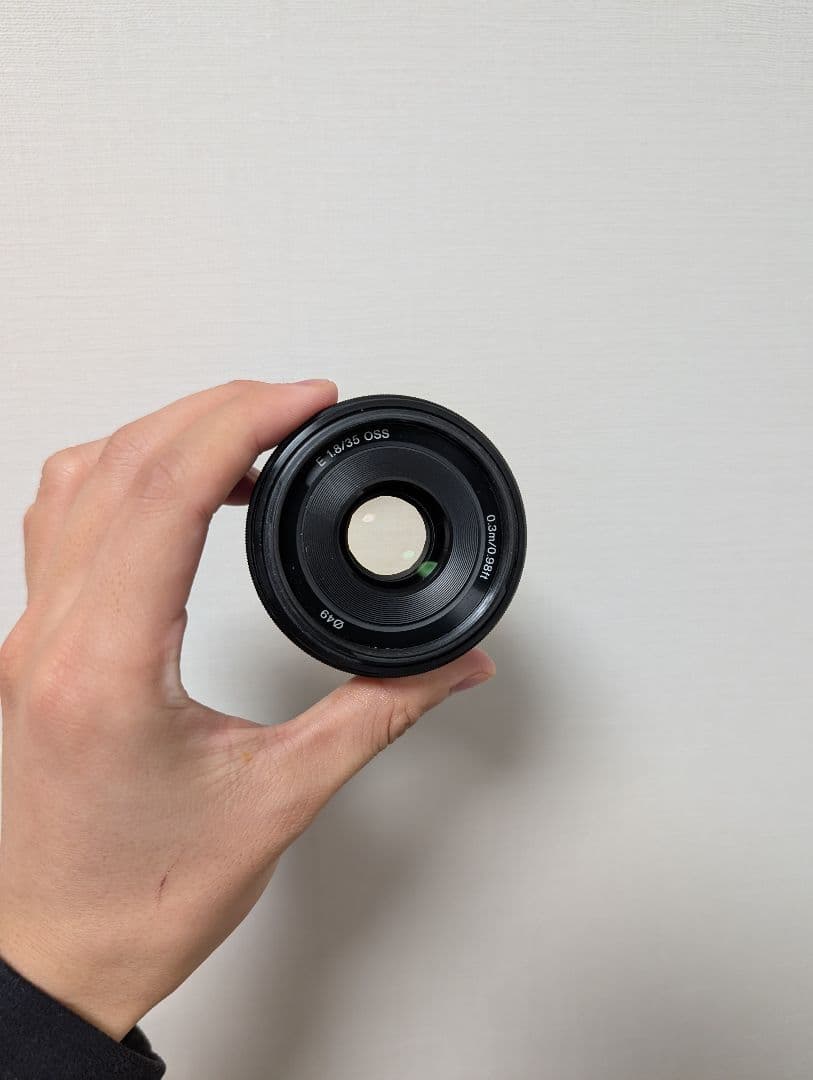 【レンズ曇り】SONY 単焦点レンズ E 35mm F1.8 SEL35F18 ヨドバシ.com - ソニー SONY SEL35F18F FE 35mm F1.8 [単焦点レンズ