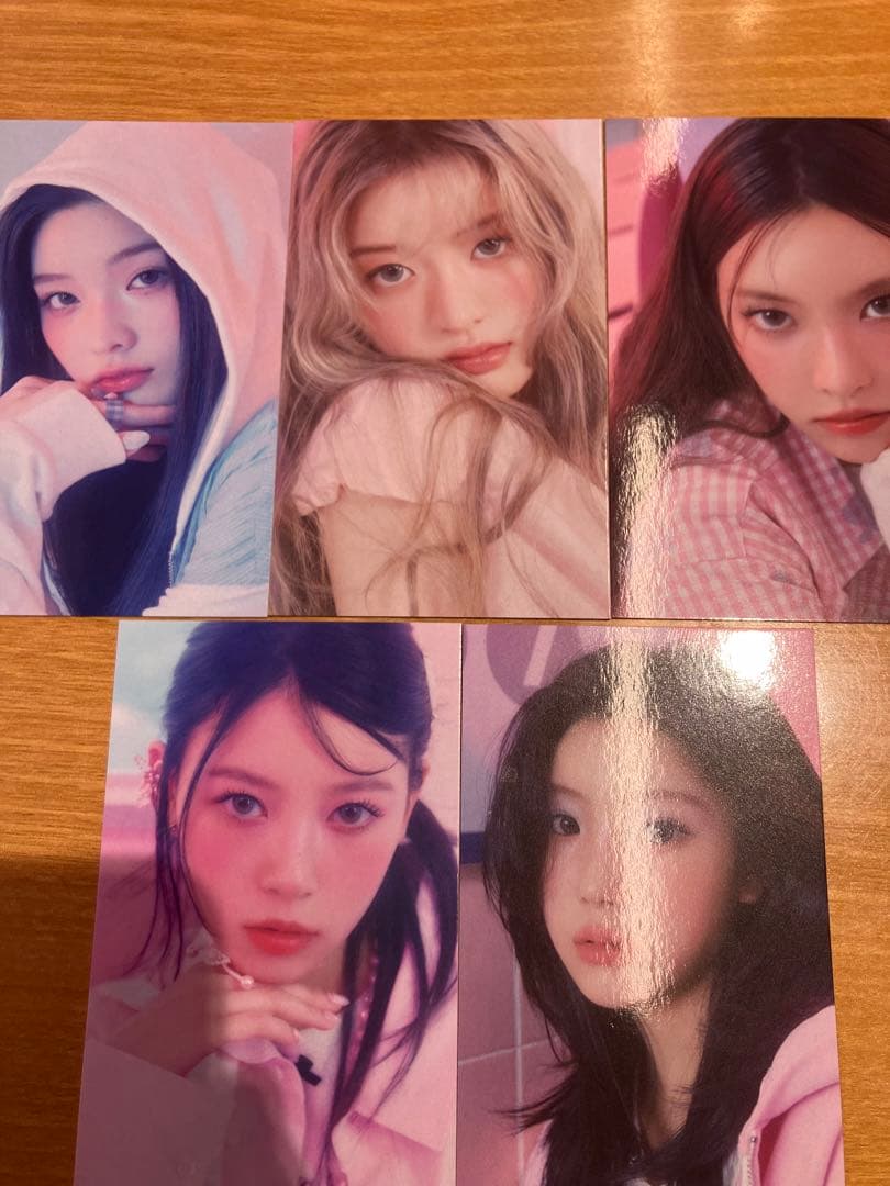 ILLIT トレカ TSUTAYA 特典 5枚 コンプ - メルカリ