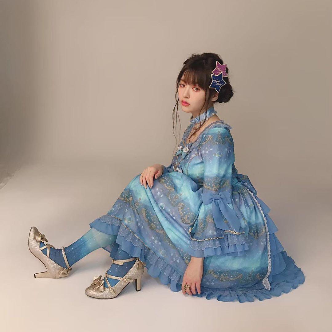 星座が導くオーロラの夢ワンピース - メルカリ